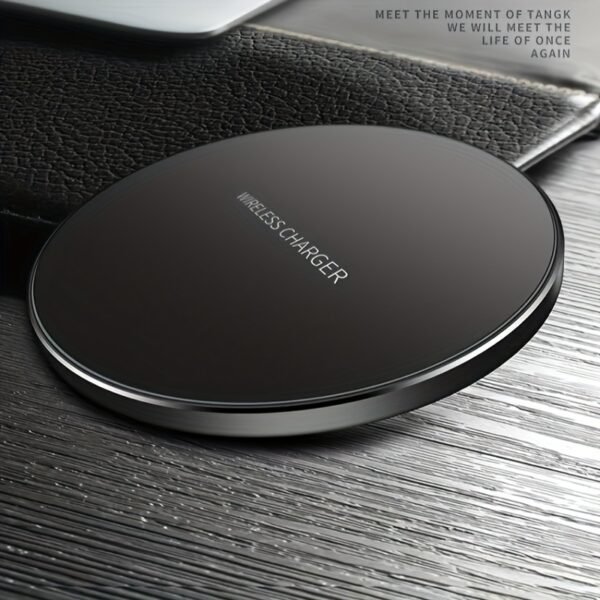 Portable Travel Charger, Round Thin Design, 15W Fast Charging Magnetic Wireless Charger with USB Connector, Compatible with Apple and for SamSung Phones, USB-Powered, 36V Max Voltage, Fast Charging Function, No Battery Required - Image 8
