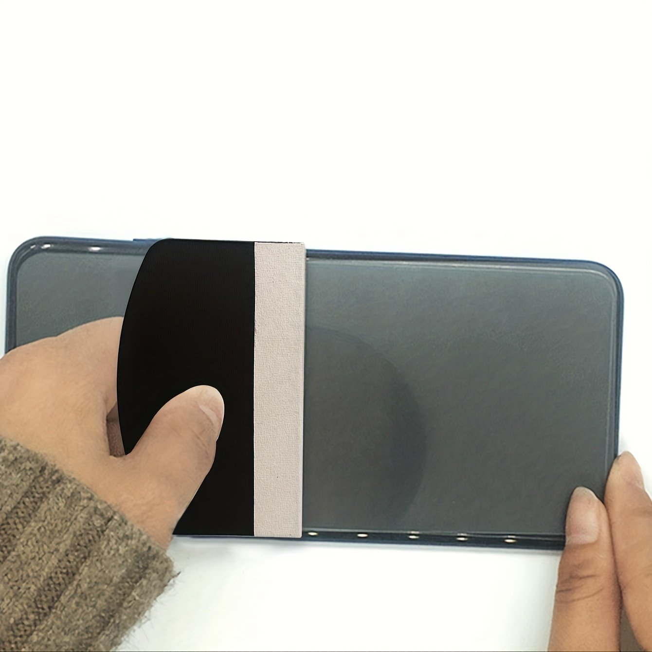 Phone Screen Protector Tool: Bubble Remover, Plastic Scraper, Soft Pusher for Large Universal Plastic Backing, Non-Battery Included - Image 7
