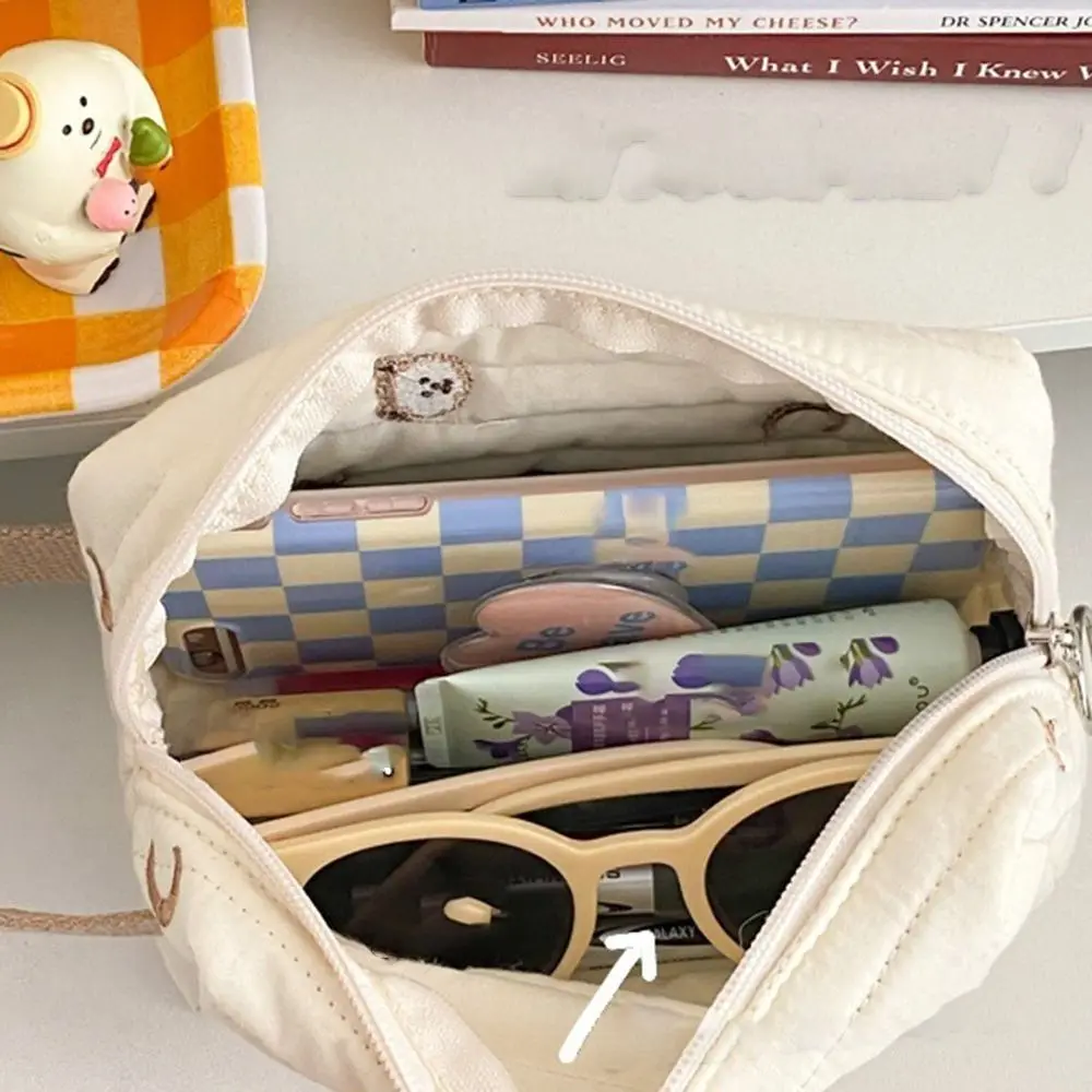 Embroidery Bear Makeup Bag Quilt Cotton Women Zipper Cosmetic Organizer Cute Wrist Make Up Pouch Portable Toiletry Case - Image 3