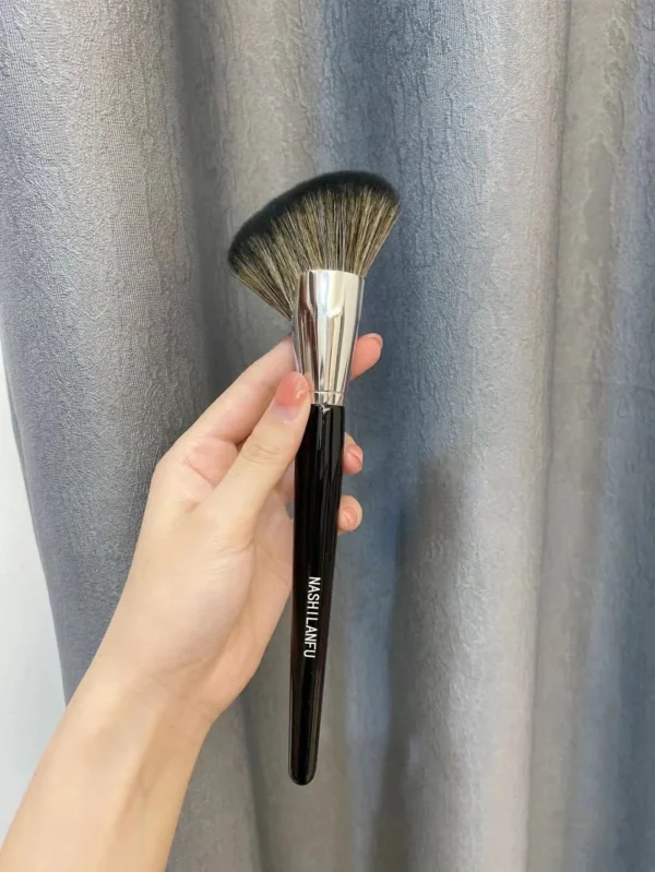 Professional Face Sculpting Brush Makeup Brushes Large Cosmetics Face Cont Bronzer Oblique Powder Blush Brush Face Make Up Tools - Image 19