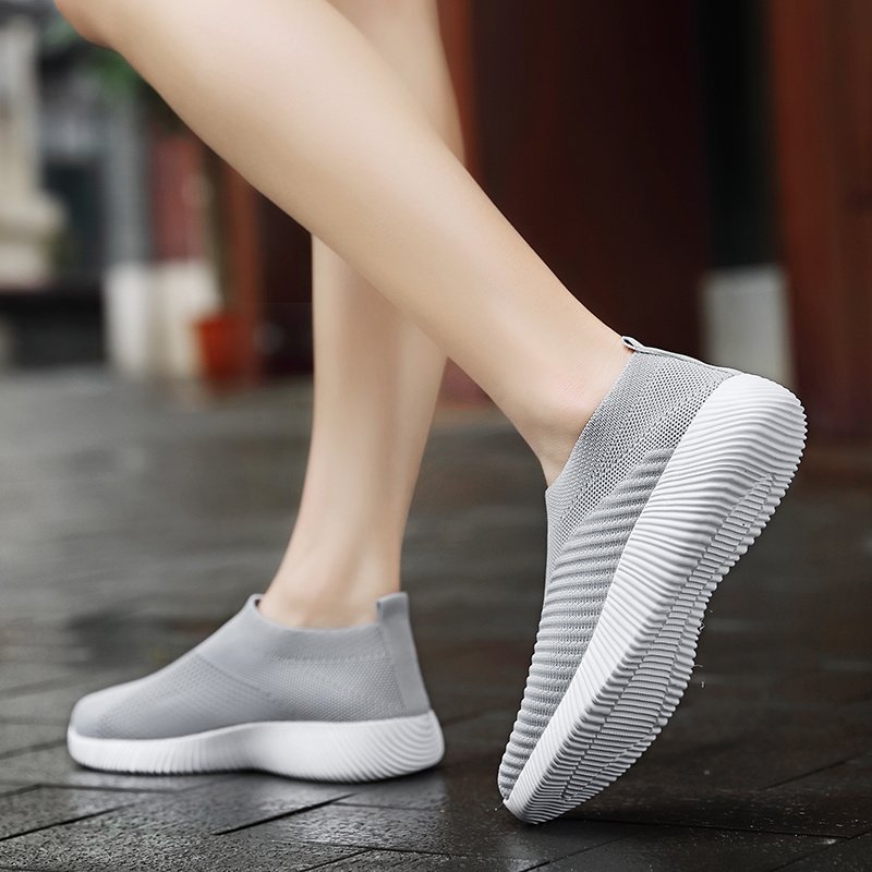 Women's Casual Sneakers, Lightweight Soft Bottom Running Shoes, Breathable Slip-on Walking Shoes plus size - Image 12