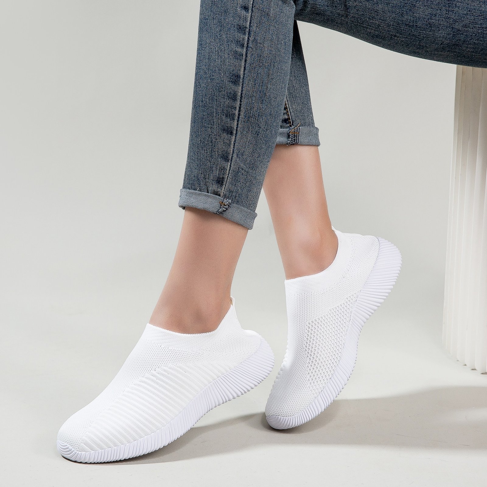 Women's Solid Color Casual Shoes, Lightweight Breathable Slip On Socks Shoes, Low Top Sneakers - Image 5
