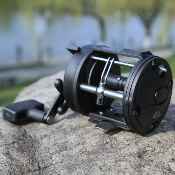 Sougayilang Saltwater & Freshwater Spinning Fishing Reel - Durable Boating Gear for Anglers - Perfect for Catching Big Fish with Smooth Drag System and Corrosion-Resistant Construction - Image 6