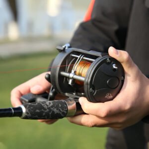 Sougayilang Saltwater & Freshwater Spinning Fishing Reel - Durable Boating Gear for Anglers - Perfect for Catching Big Fish with Smooth Drag System and Corrosion-Resistant Construction